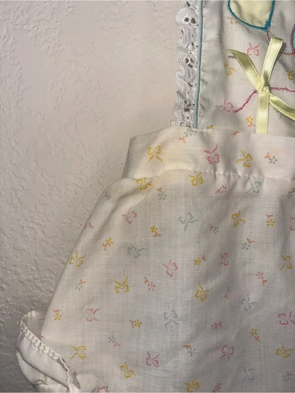Vintage Baby Girls Heart Appliqué Romper - Pastel Hearts on Cream 18 months